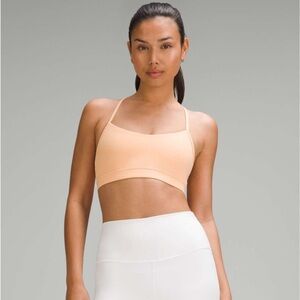 Lululemon Women's Peach Flowy Y Sports Bra